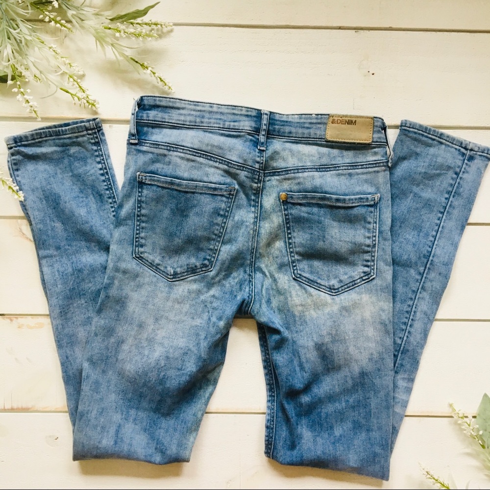 H&M stretch denim light jean slim regular waist